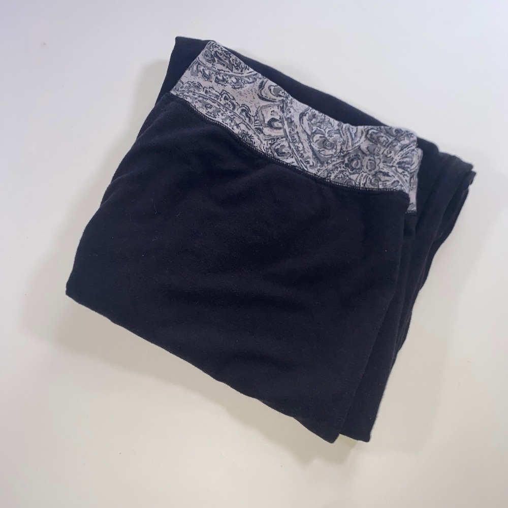SB Active Womens Black Paisley Waistband Cropped‎ Yoga Pants Large L Activewear